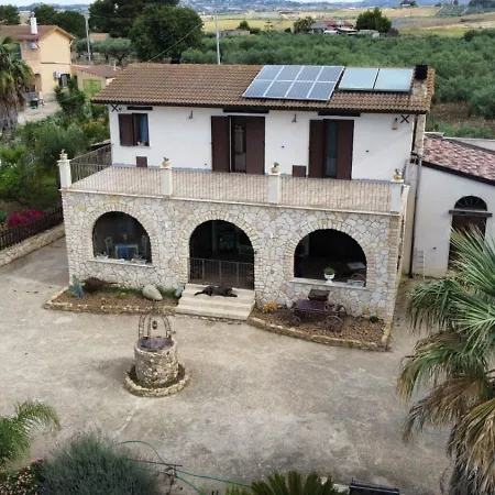 לינה וארוחת בוקר Della Via Francigena 3*